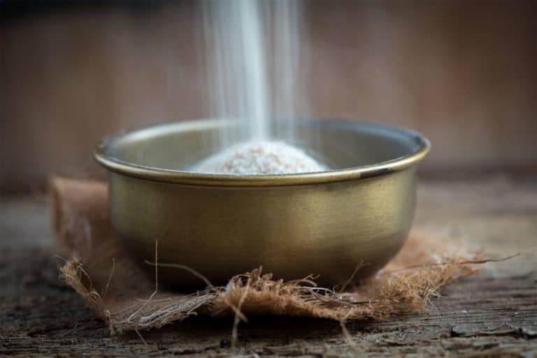 Full Guide to Milling your Own Flour at Home (Why, How, Pros & Cons)