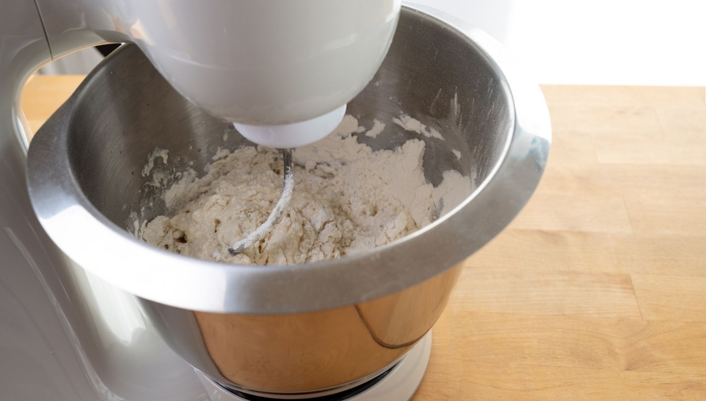 Best Stand Mixer for Bread Dough Full Buyers Guide
