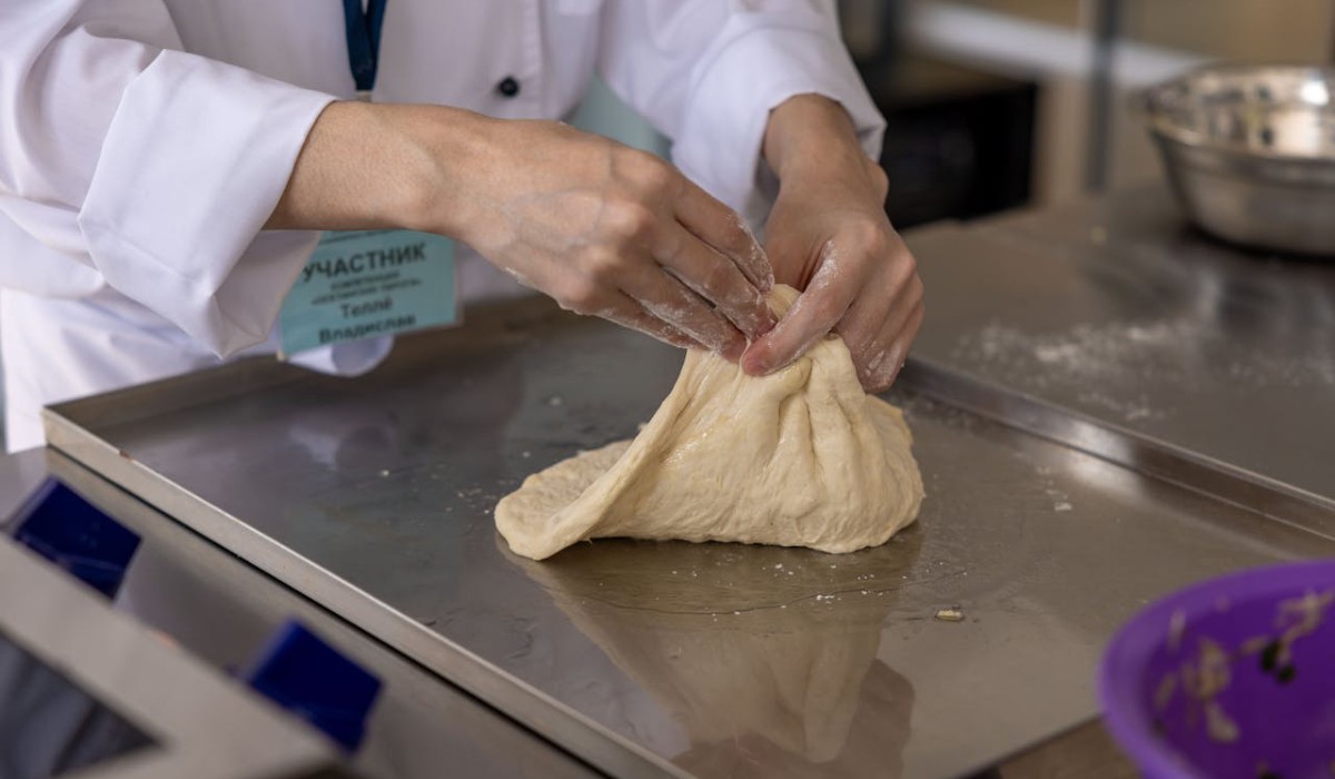 Mastering The Sourdough Windowpane Test For Perfect Dough 